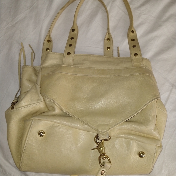 Botkier - Picture 3 of 3